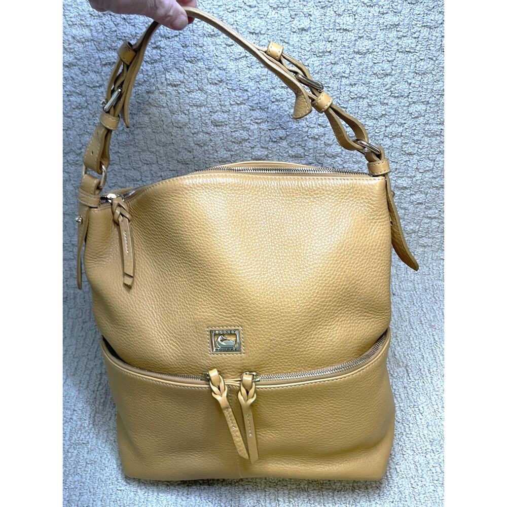 Dooney & Bourke Large Dillen Bag Gold Pebbled Leather Sac Handbag Purse Hobo